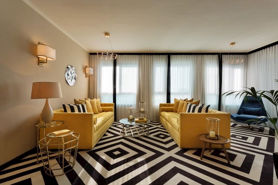 בראון ביץ האוס, ת"א בראון ביץ האוס, ת"א