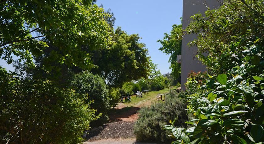 מנרה לודג` בית הארחה מנרה לודג` בית הארחה