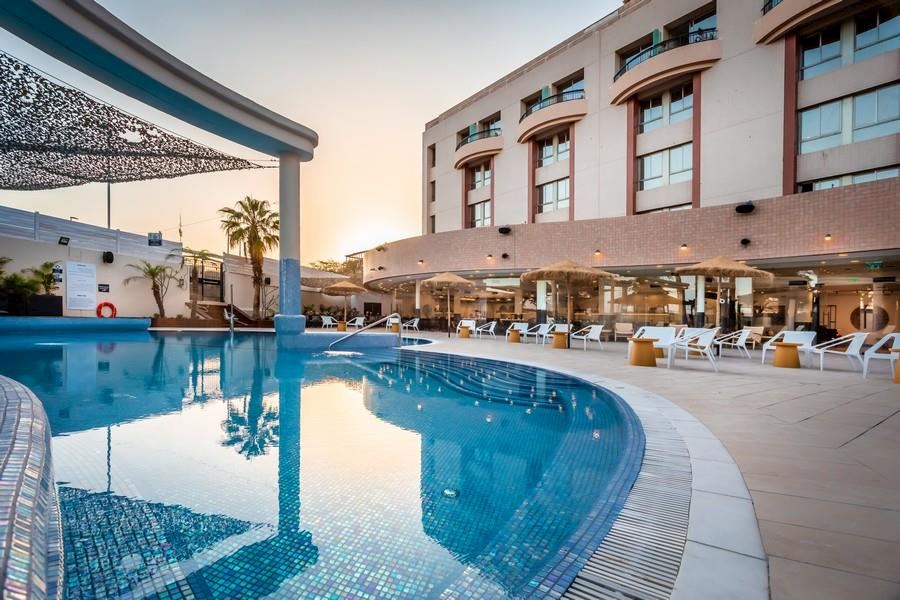 ג`ייקוב אילת  ג`ייקוב אילת