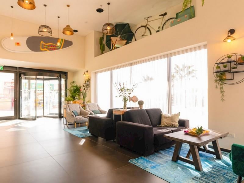 רוקסון סי סנד בת ים 