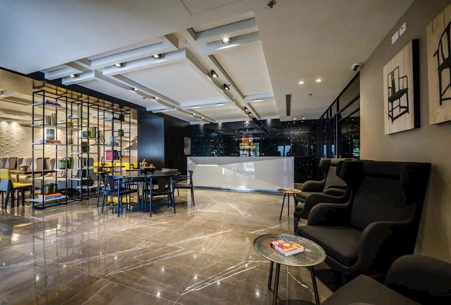 גולדן קראון חיפה