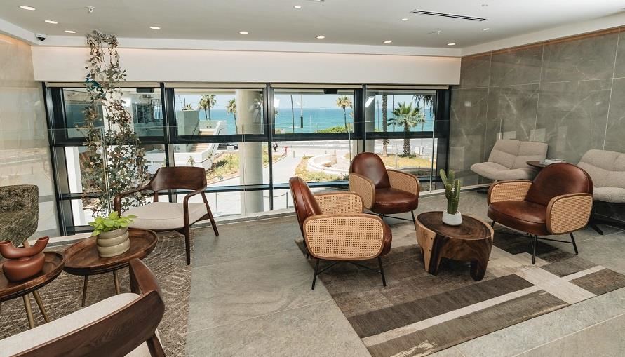 אלמרה בוטיק, בת ים אלמרה בוטיק, בת ים