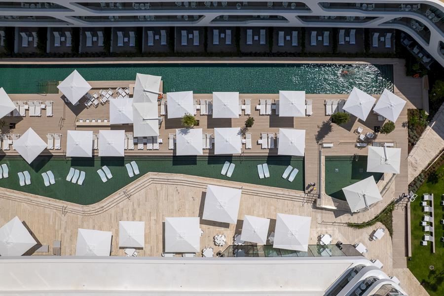 The Yacht, דה יאכט הרצליה