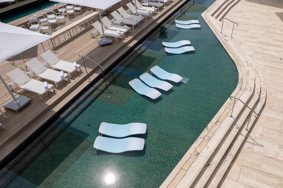 The Yacht, דה יאכט הרצליה