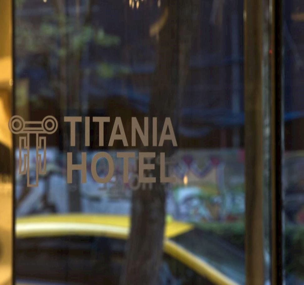 Titania Hotel 