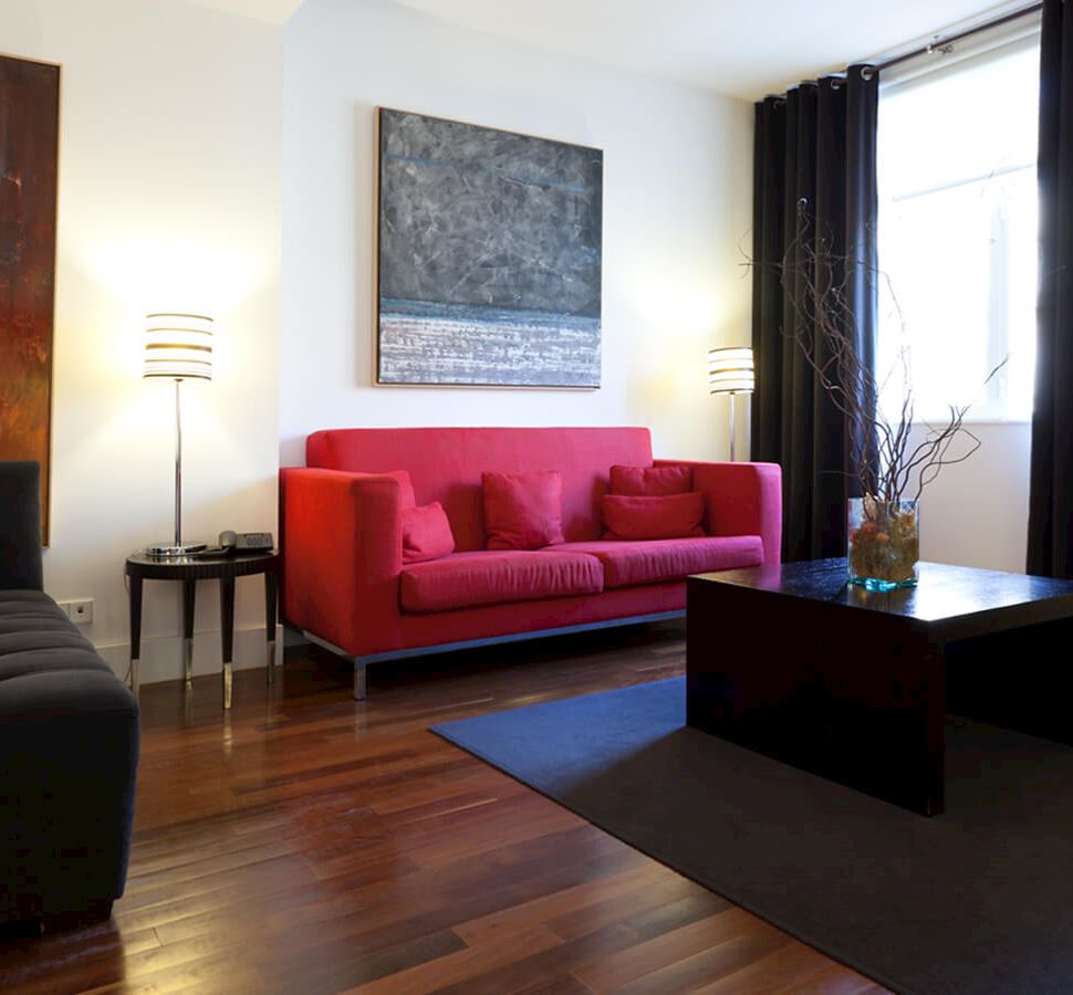 Quatro Puerta Del Sol