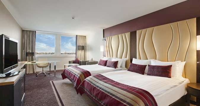 Hilton Danube Waterfront