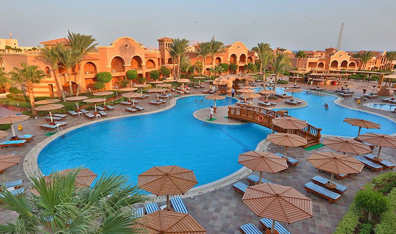 Charmillion Gardens Aqua Park Resort