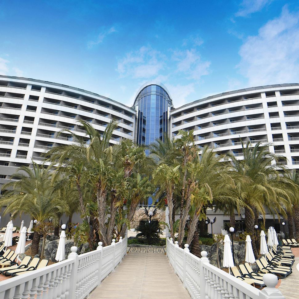 חבילות נופש באנטליה, Royal Wings Hotel, אשת טורס