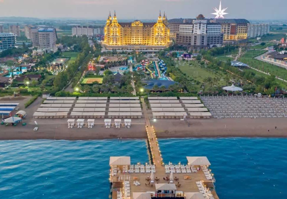 Royal Holiday Palace