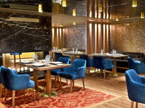 Maestral Resort & Casino