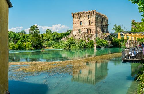 צפון איטליה והאגמים -משפחות צפון איטליה והאגמים -משפחות
