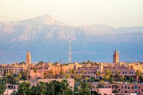 מרוקו מקיף- מהרי האטלס, אל מדבר סהרה והאוקיינוס האטלנטי כולל שפשואן