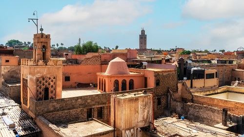 מרוקו מקיף- מהרי האטלס, אל מדבר סהרה והאוקיינוס האטלנטי כולל שפשואן