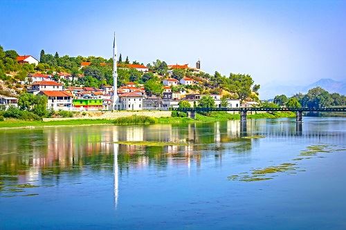 אלבניה אדמת הנשרים