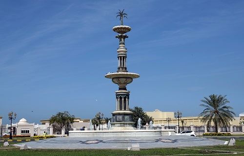 איחוד האמירויות-דובאי, שארג'ה ואבו דאבי